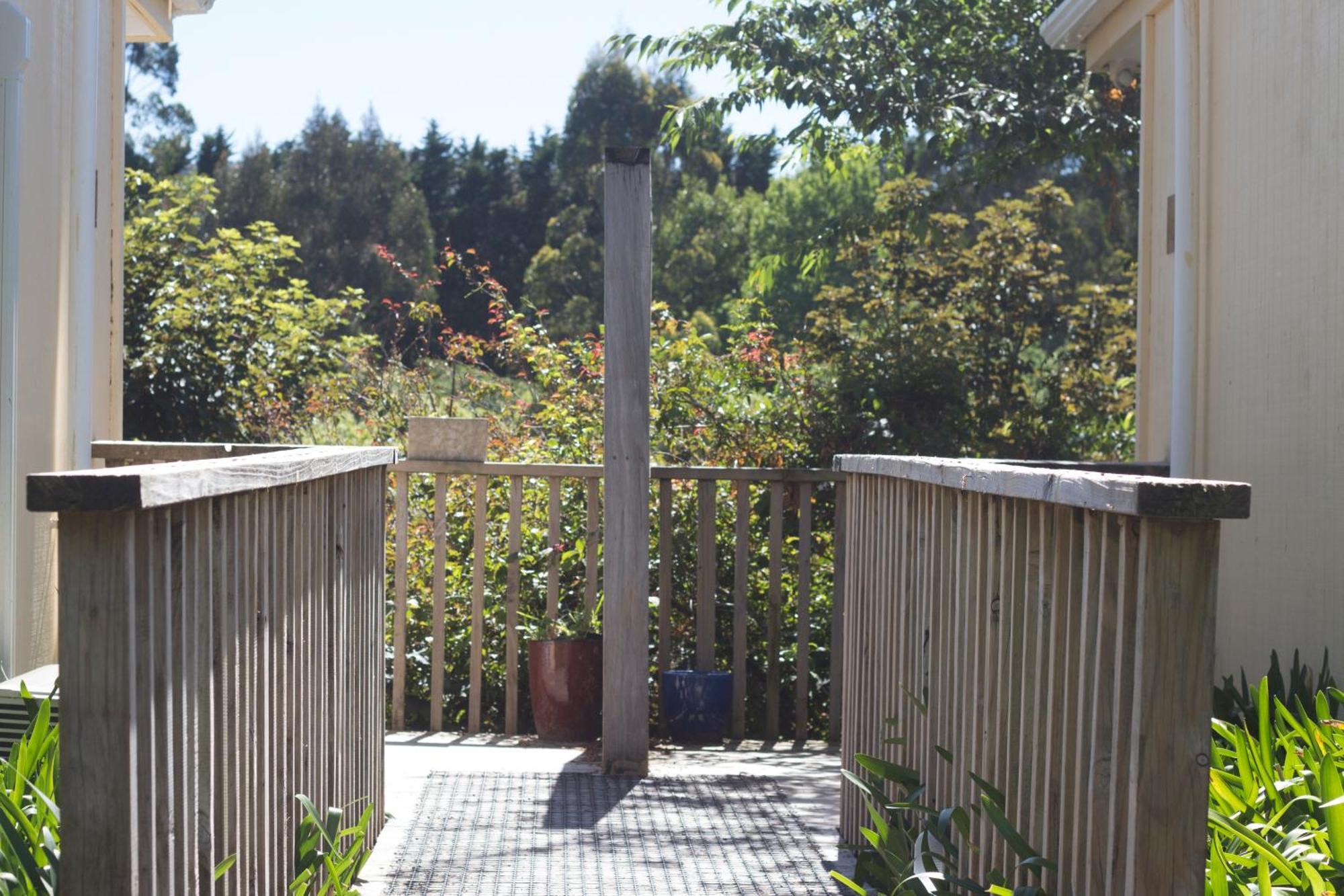 Aston Norwood Chalets Upper Hutt Exterior photo
